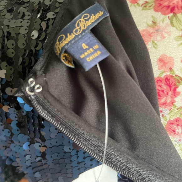 Brooks Brothers 🧚‍♂️NWTs🧚‍♂️ Ombré Sequin Shift Dress - Picture 8 of 13